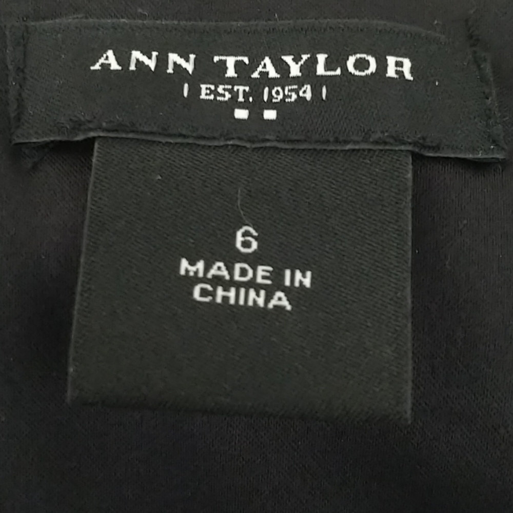 Cocktail dress by Ann Taylor - Picture 2 of 4